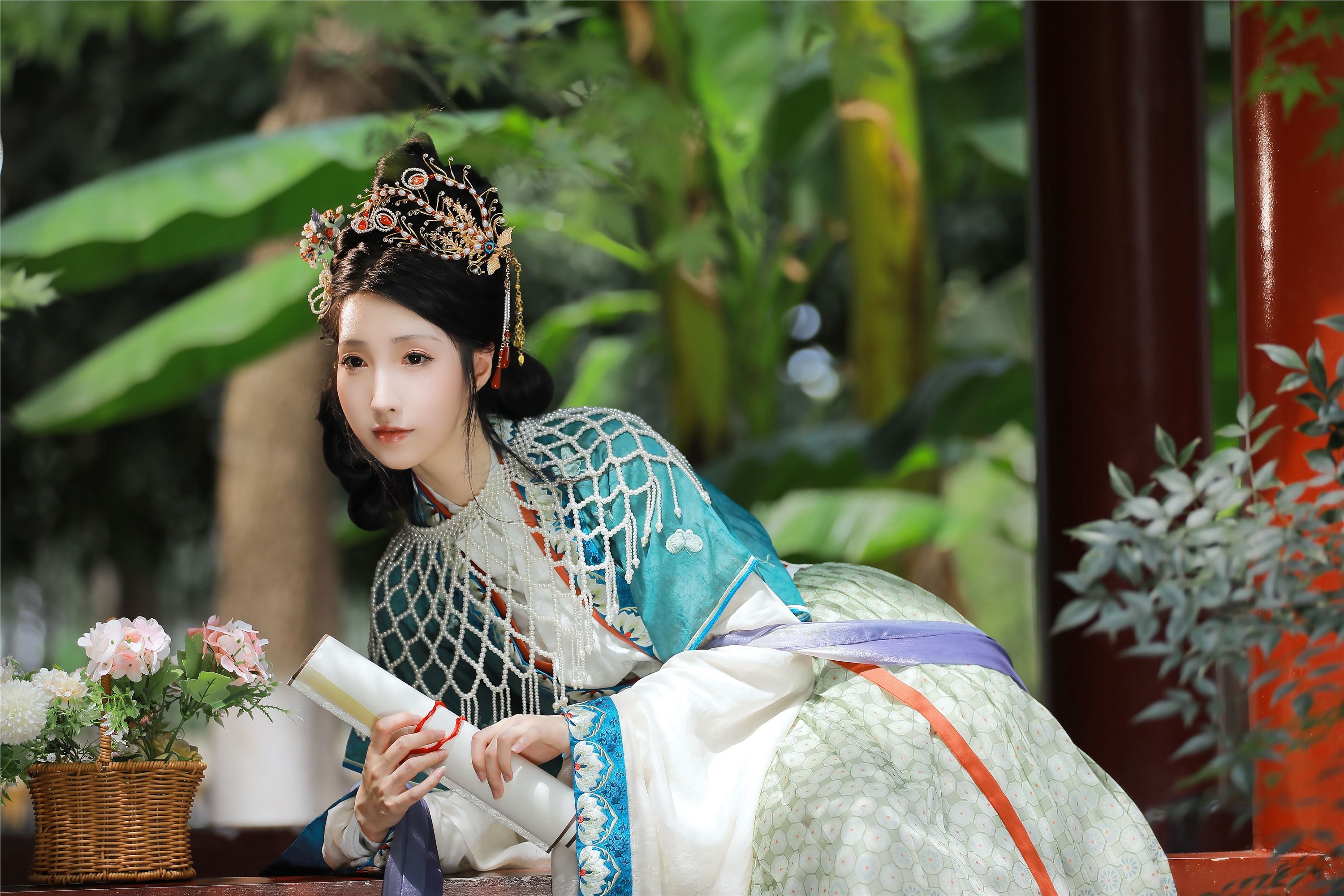 YITUYU艺图语 2025.01.30 秋风起 李猜